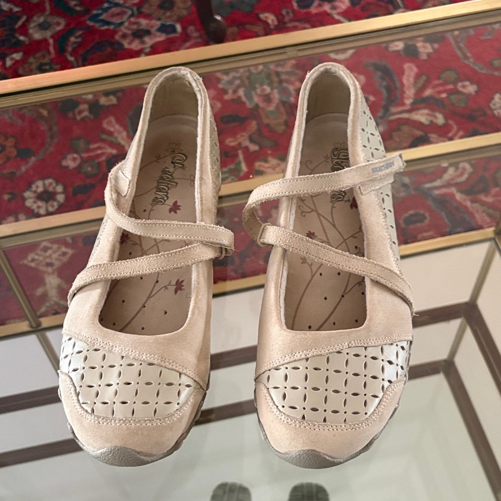 Stylish Beige Women's Shoes